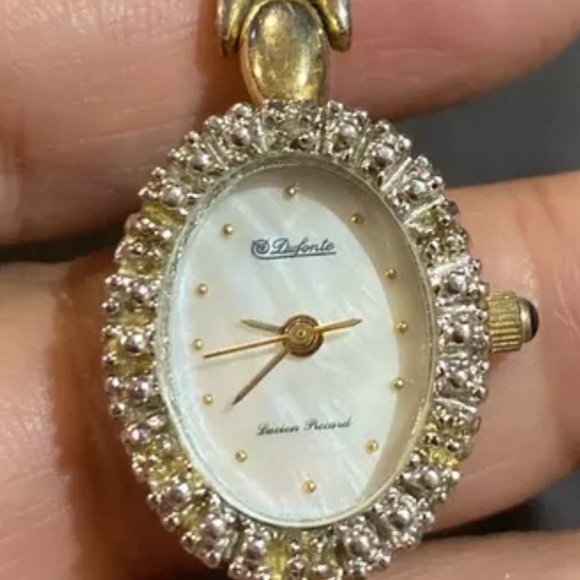 💎 Lucien Piccard Ladies Dufonte Vintage Quartz Diamond faced lined & Gold Watch - Picture 1 of 11